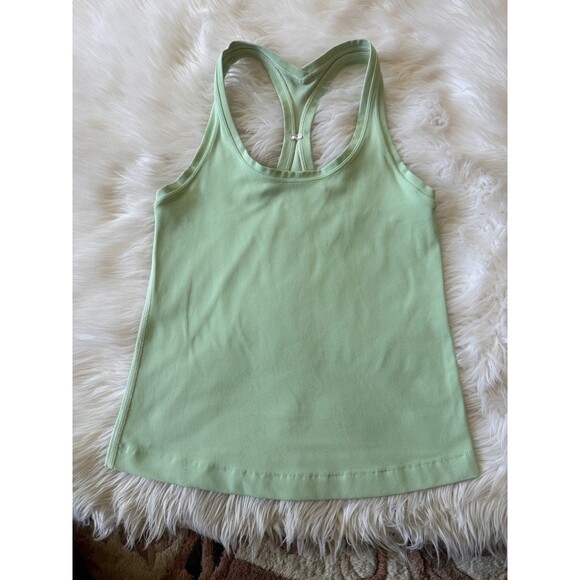 Lululemon Racerback tank top - Picture 4 of 9